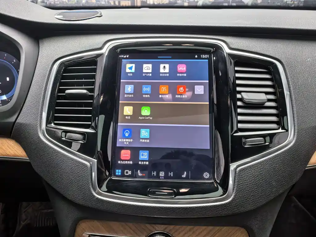 Volvo XC90 2025 — фото 10