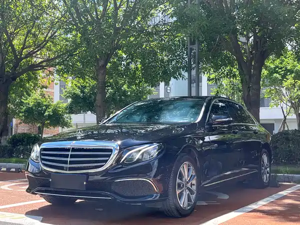 Mercedes-Benz E-Class 2018