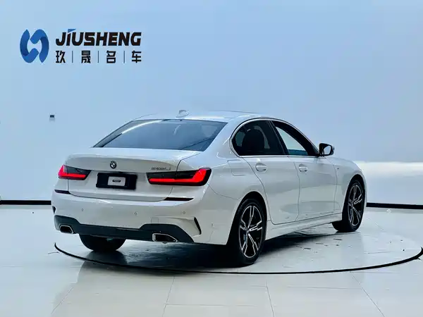 BMW 3 Series 2022