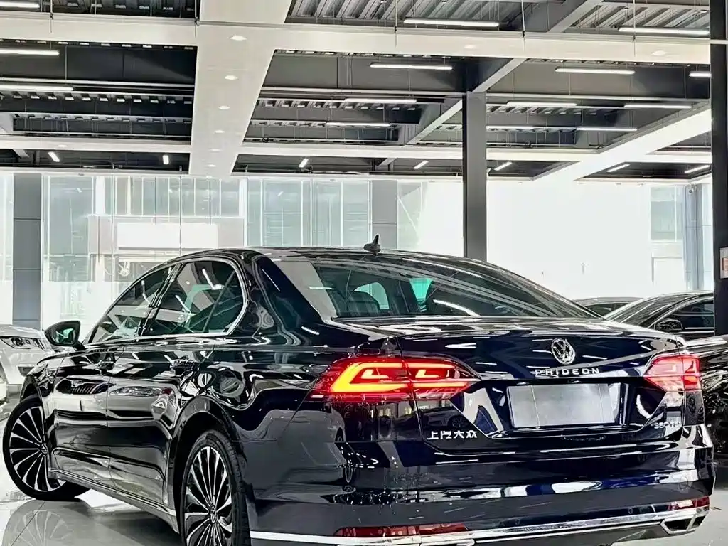 Volkswagen Phideon 2020 — фото 7