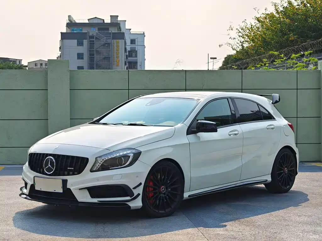 Mercedes-Benz A-Class AMG 2015