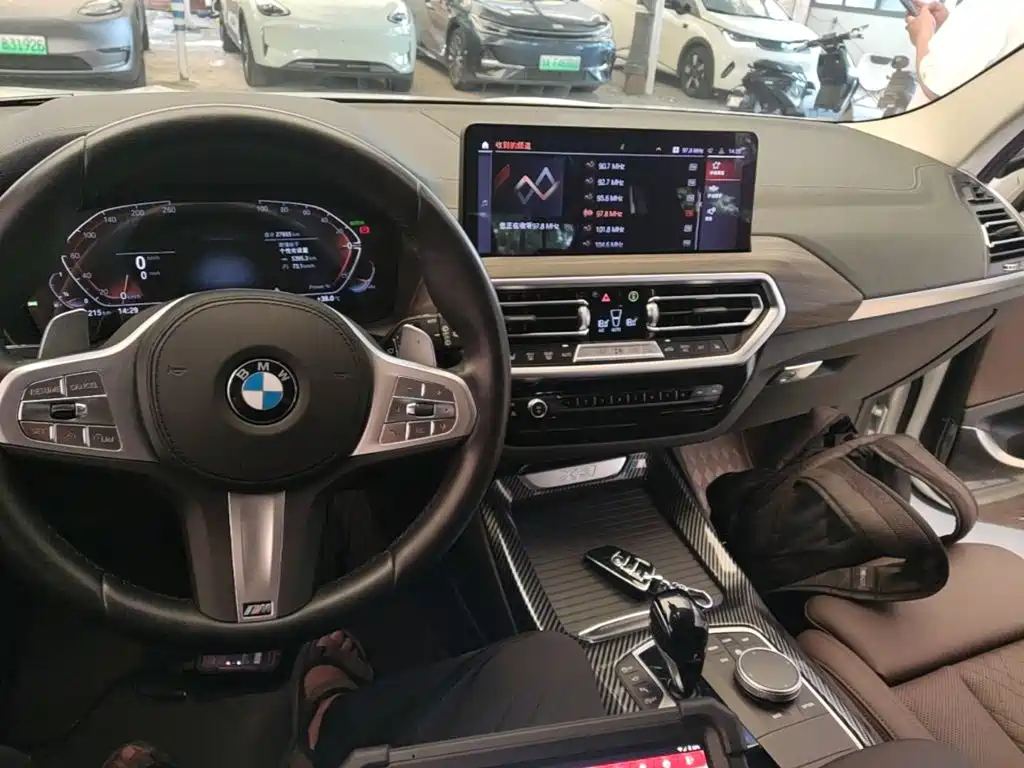 BMW X3 2024 — фото 10