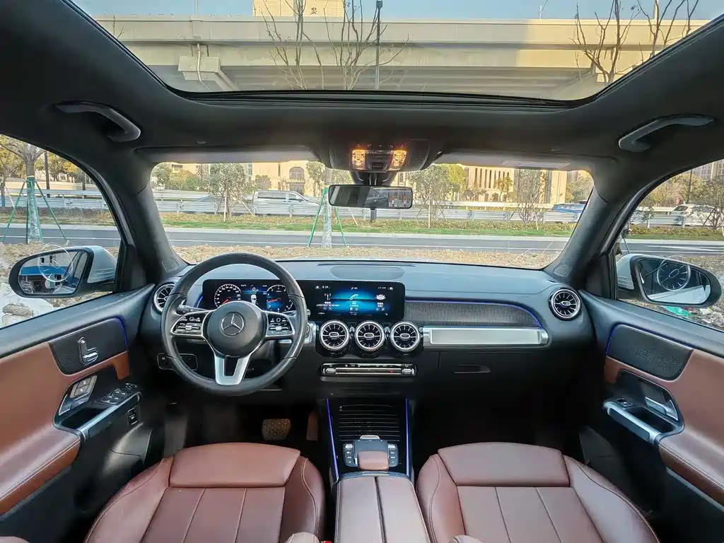 Mercedes-Benz GLB 2020 — фото 13