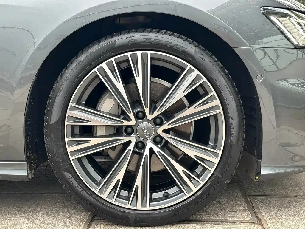Audi A6L 2019 — фото 21