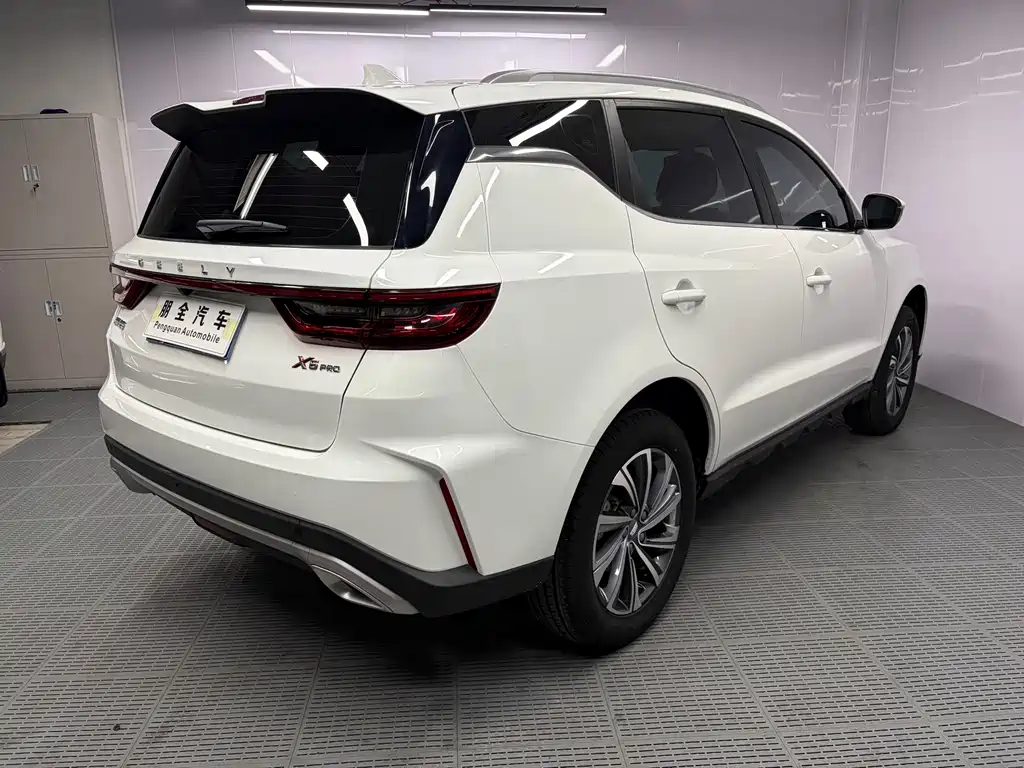 Geely Vision X6 2022 — фото 18