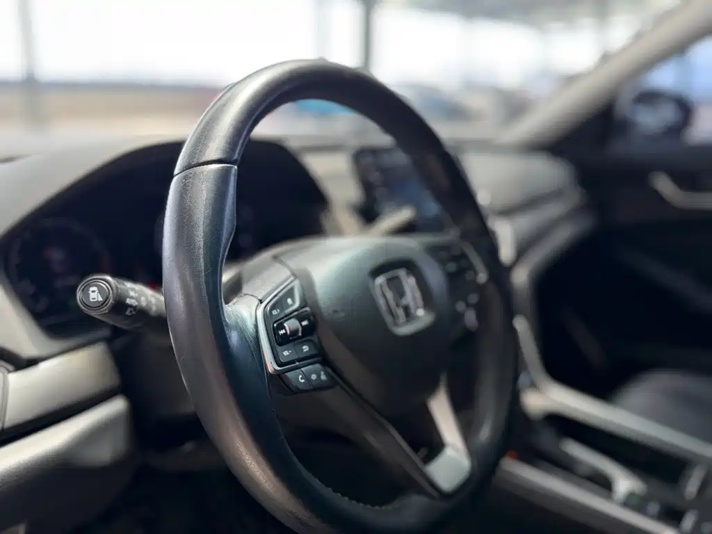Honda Inspire 2020 — фото 5