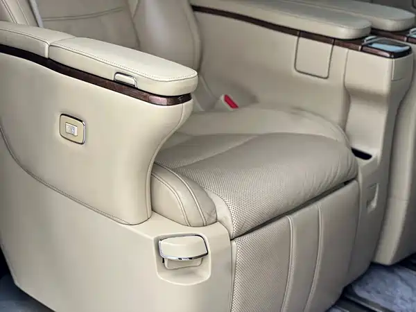 Toyota Alphard 2017