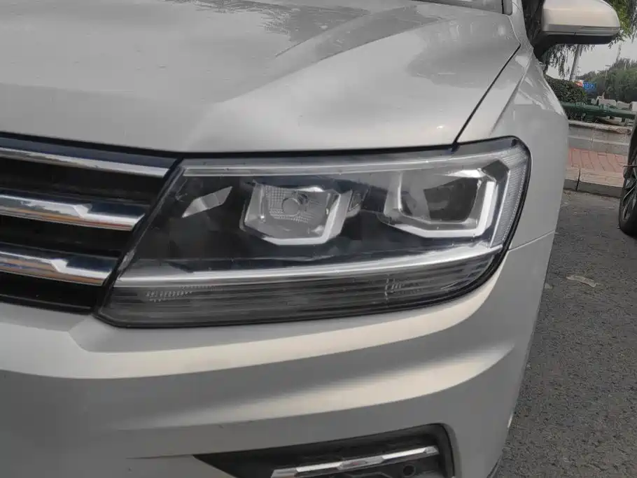 Volkswagen Tiguan L 2020