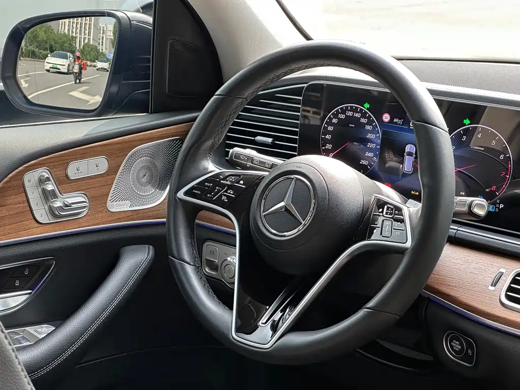 Mercedes-Benz GLE 2023 — фото 8