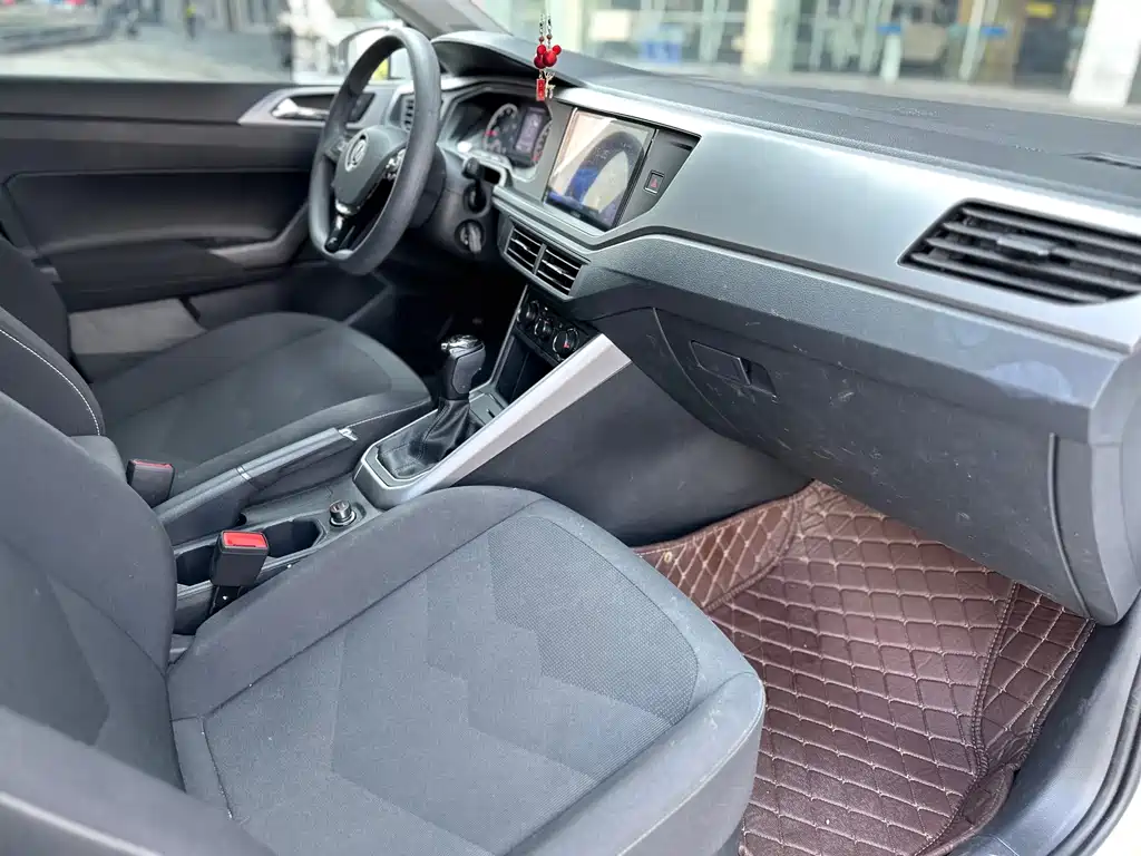Volkswagen Polo 2021
