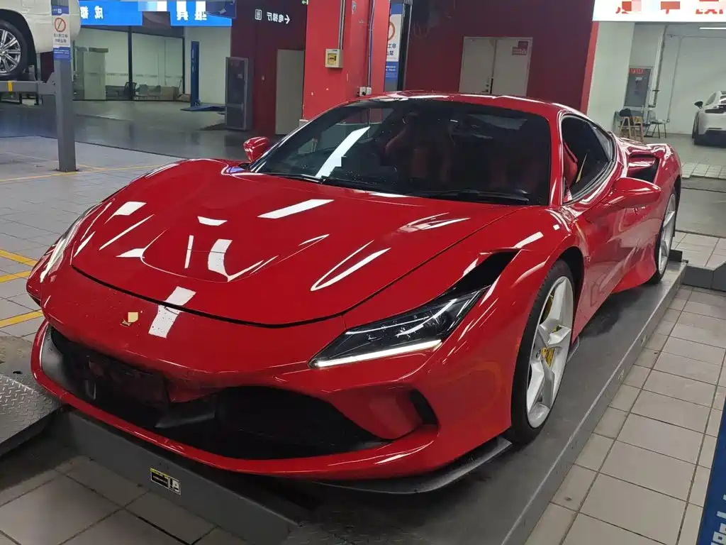 Ferrari F8 2022 — фото 1