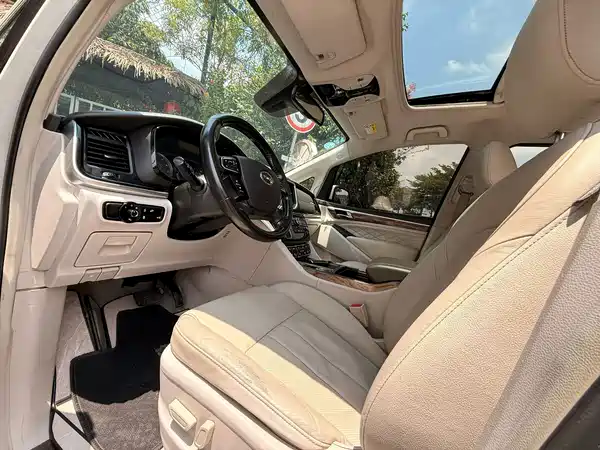 GAC Trumpchi M8 2018
