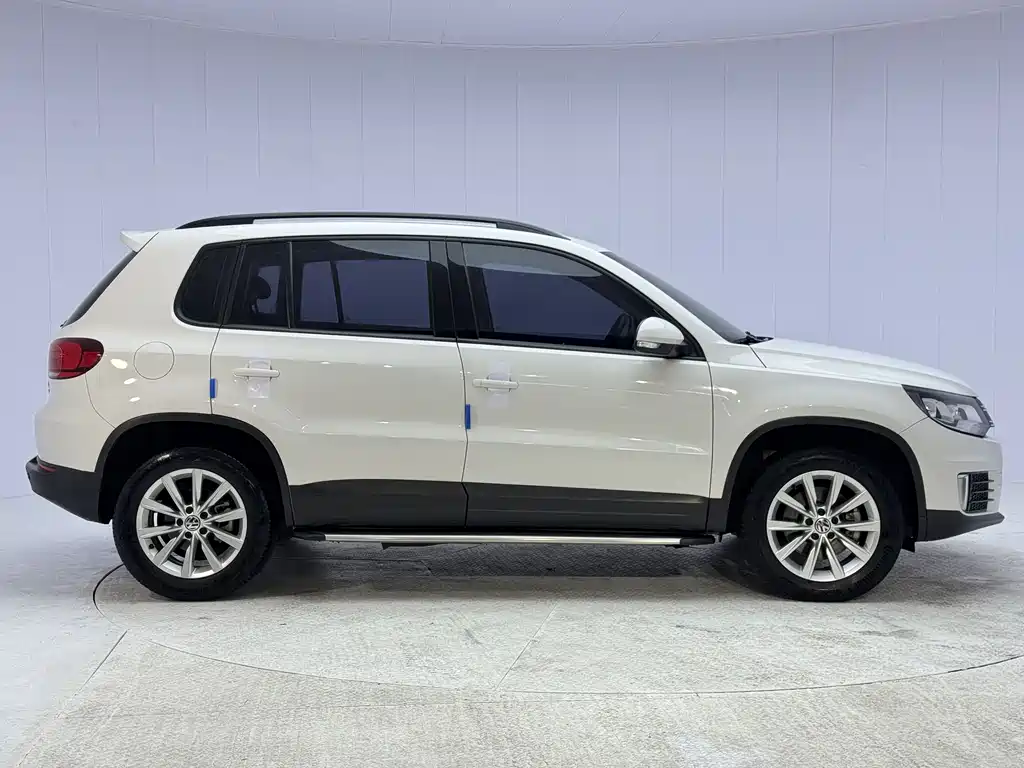 Volkswagen Tiguan 2019 — фото 14