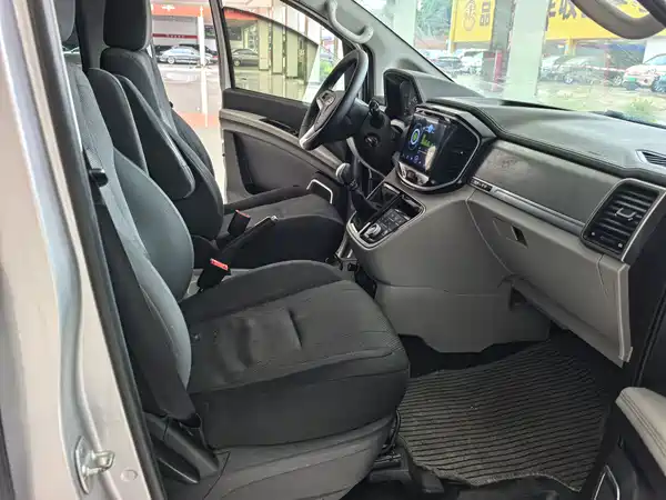 JAC Ruifeng M4 2017