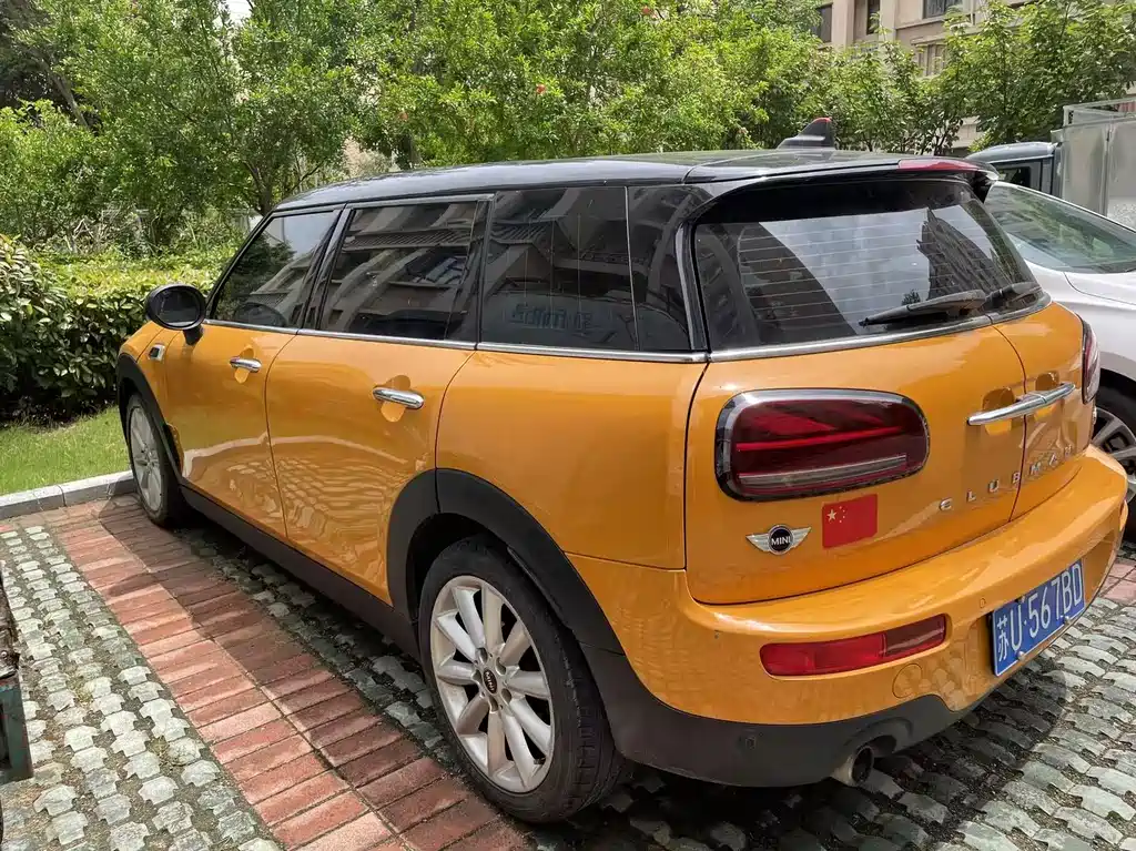 MINI Clubman 2016 — фото 10