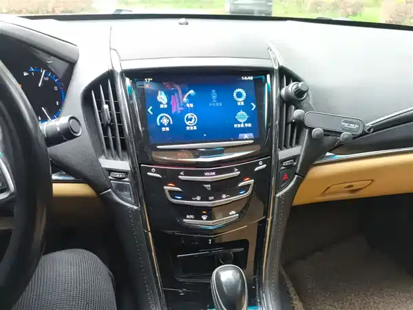 Cadillac ATS 2014