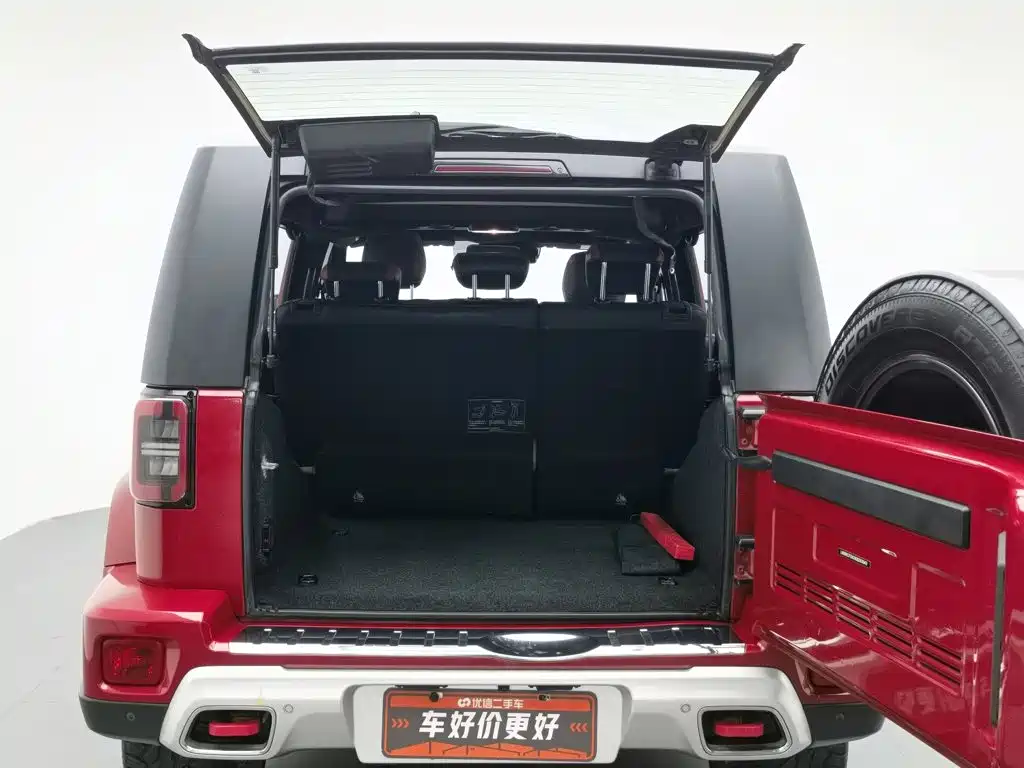 BAIC BJ40 2019 — фото 16