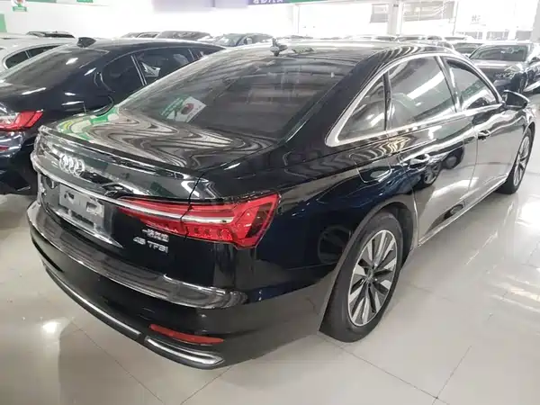 Audi A6L 2020