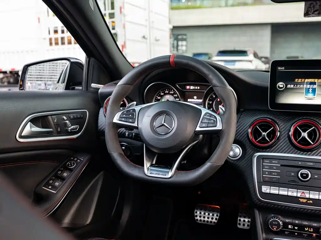 Mercedes-Benz A-Class AMG 2017 — фото 6