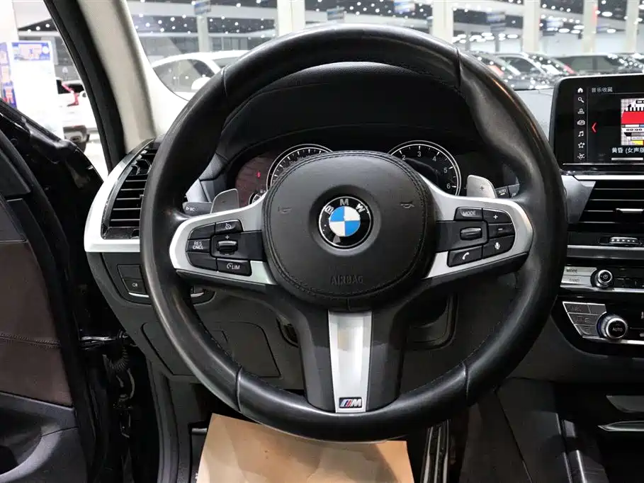 BMW X3 2019 — фото 13