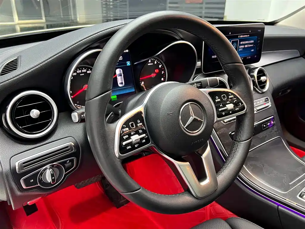 Mercedes-Benz C-Class 2019