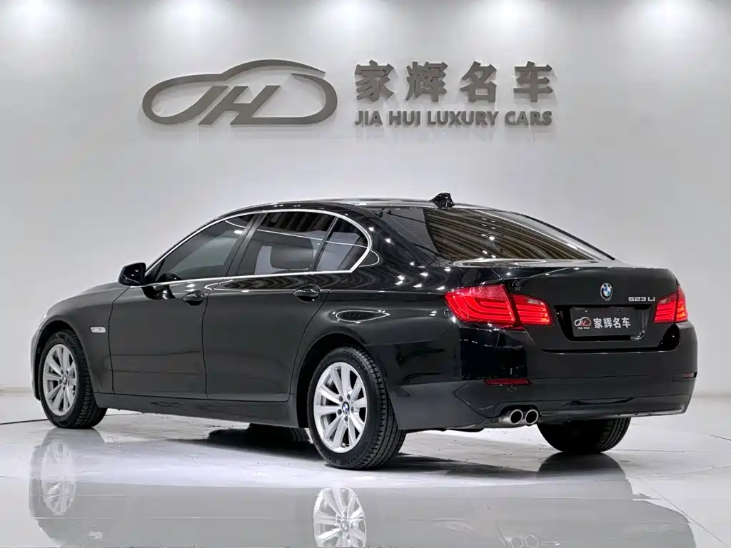 BMW 5 Series 2012