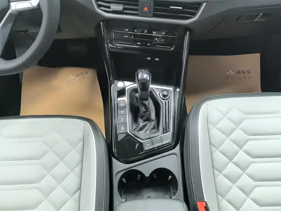 Volkswagen Tayron 2024 — фото 16