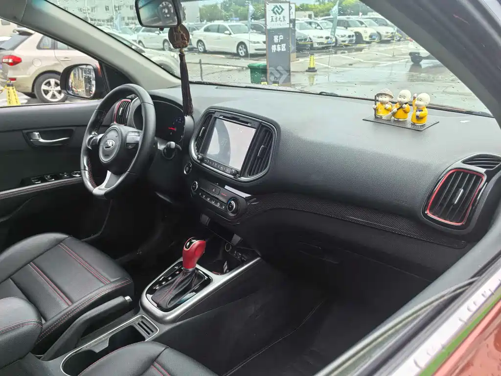 Kia KX3 2016 — фото 10