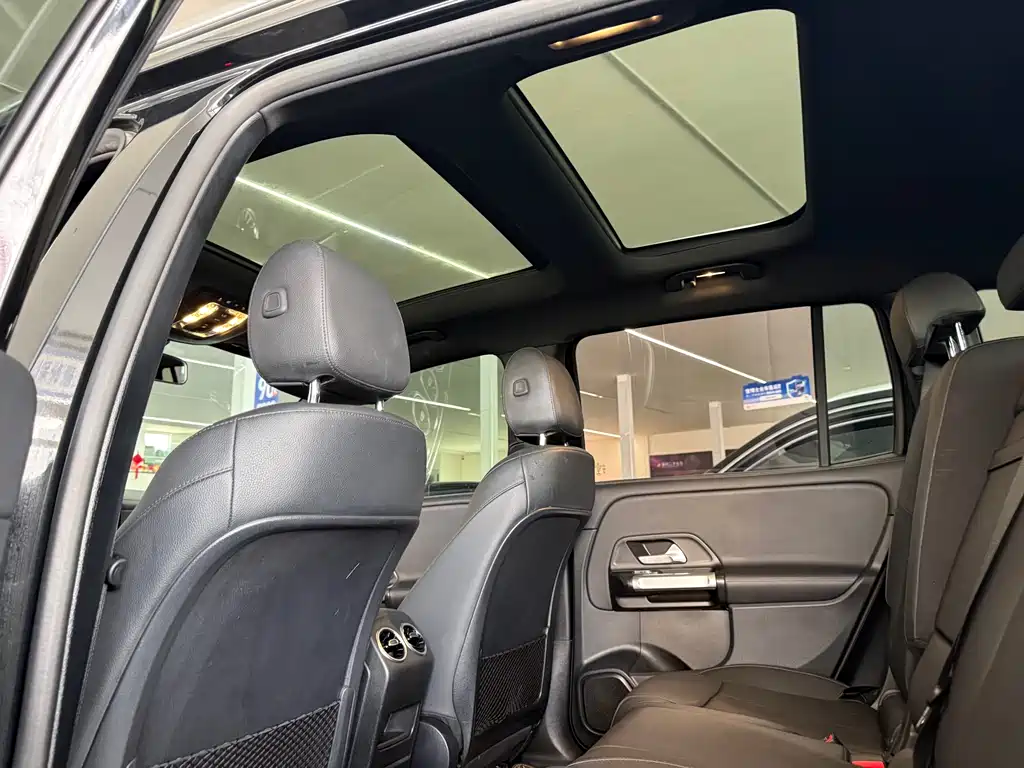 Mercedes-Benz GLB 2022 — фото 10