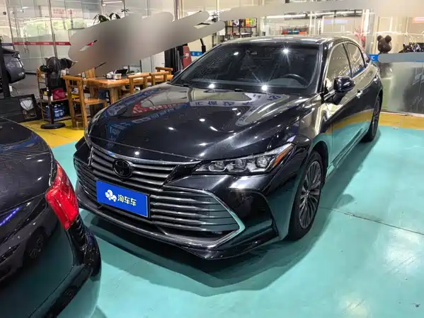 Toyota Avalon 2020