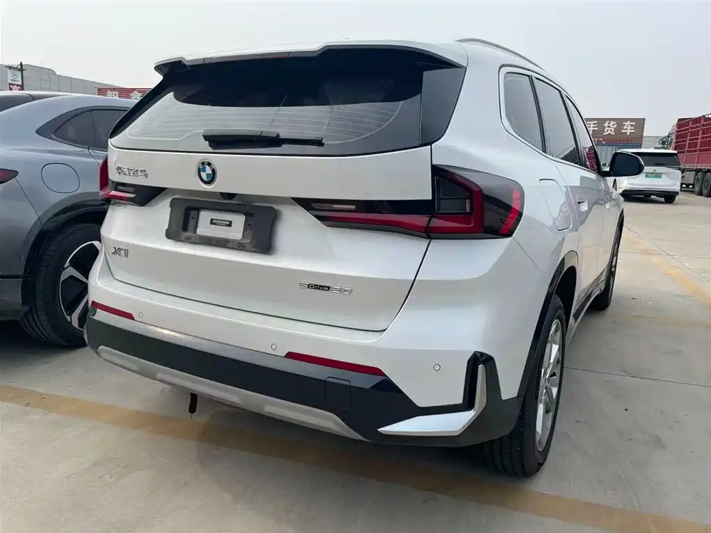BMW X1 2023 — фото 11