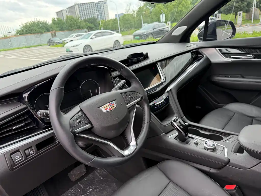 Cadillac XT6 2021