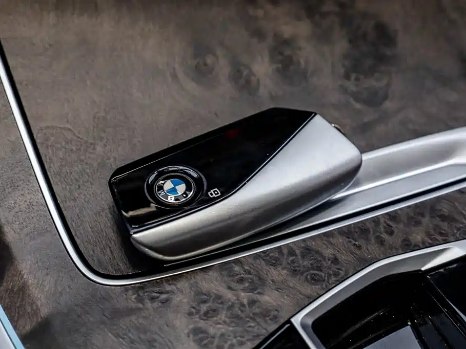 BMW X7 2023 — фото 35