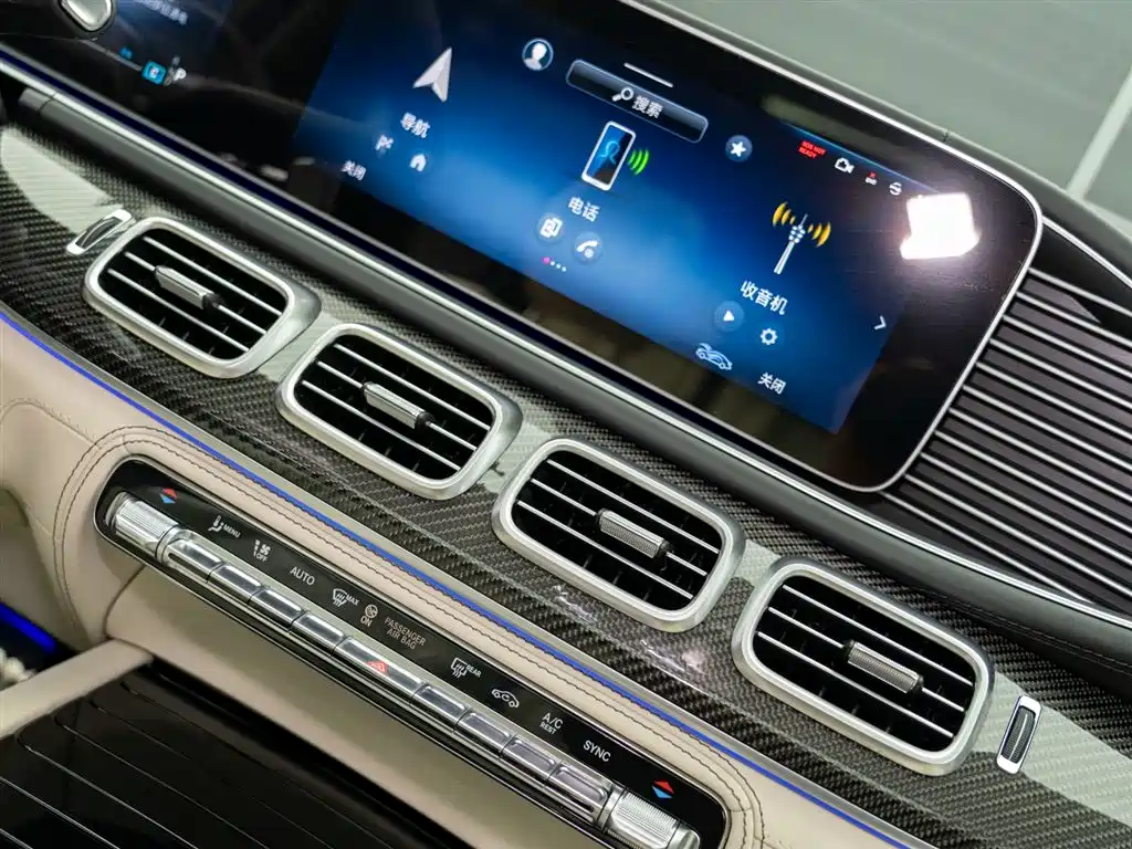 Mercedes-Benz GLS AMG 2025 — фото 16