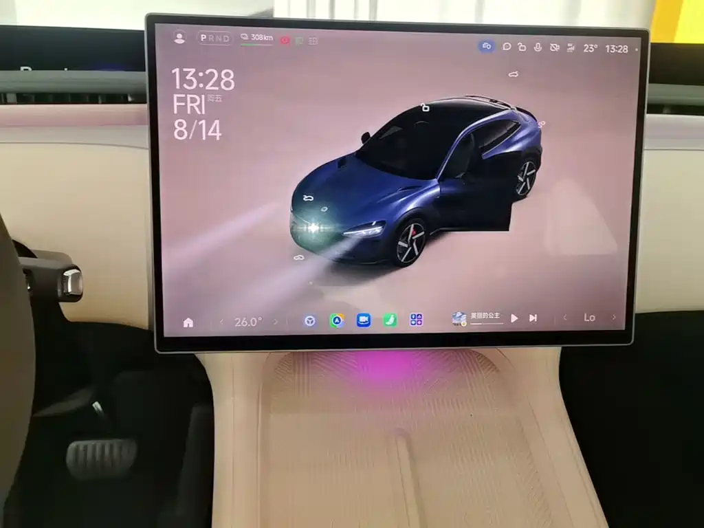 Xiaomi YU7 2025 — фото 13