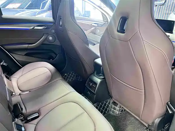 BMW X2 2021