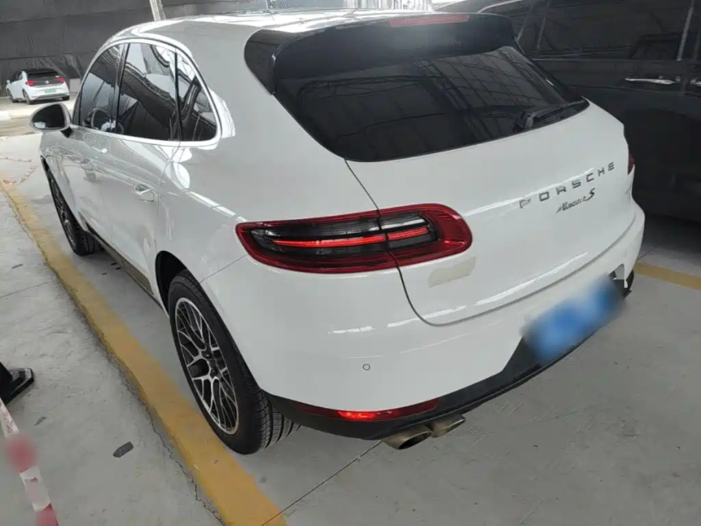 Porsche Macan 2014