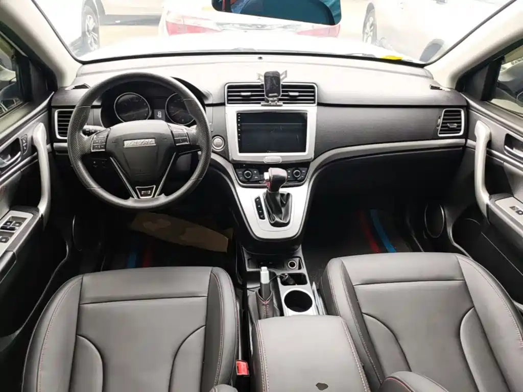 Haval M6 2021 — фото 10