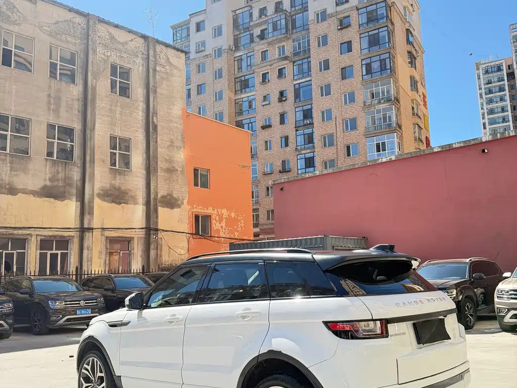 Land Rover Evoque 2017 — фото 7