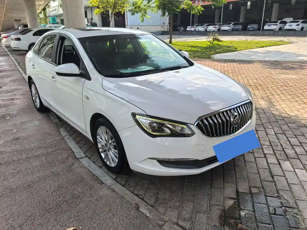 Buick Excelle 2016