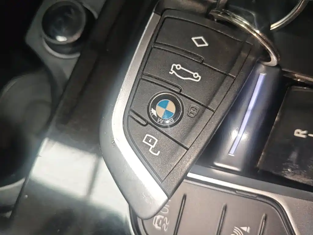 BMW i3 2023 — фото 9