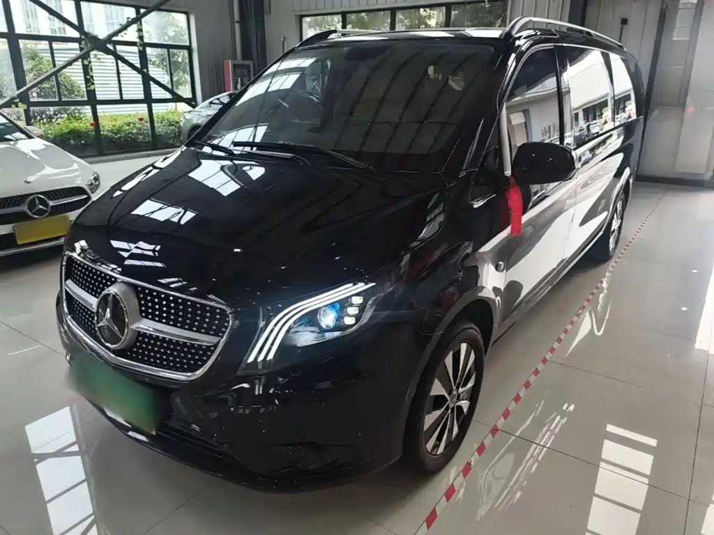 Mercedes-Benz Vito 2022 — фото 2