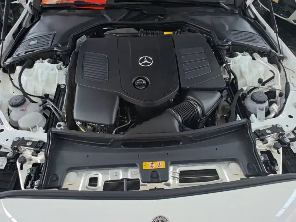 Mercedes-Benz C-Class 2025 — фото 20