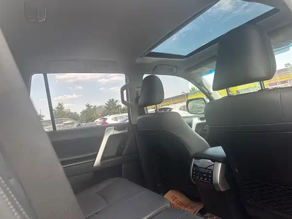 Toyota Prado 2020