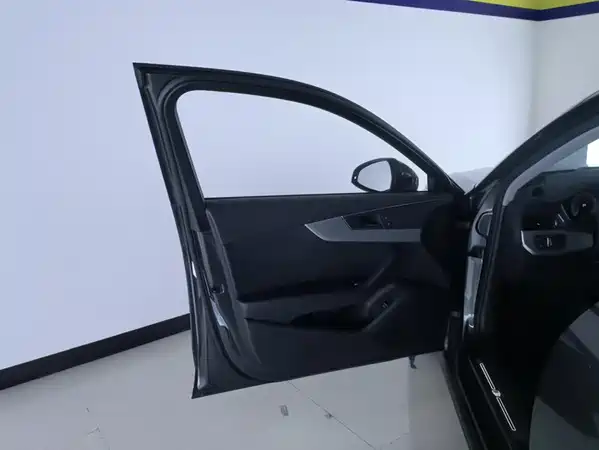Audi A4L 2022
