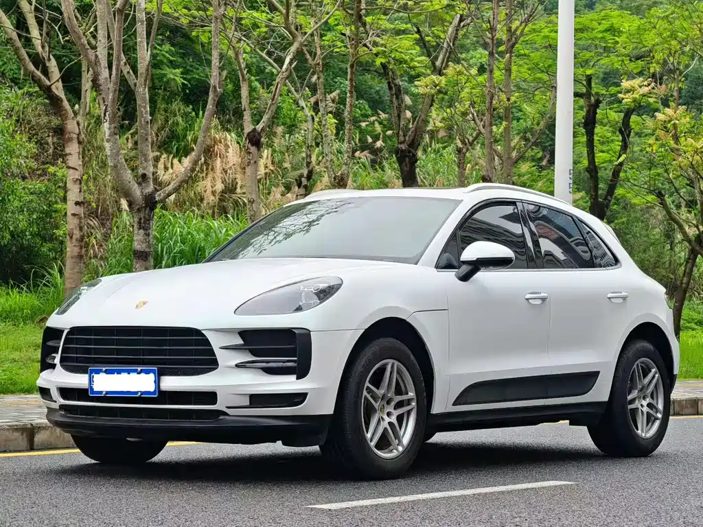 Porsche Macan 2021 — фото 1