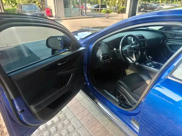 Jaguar XEL 2021