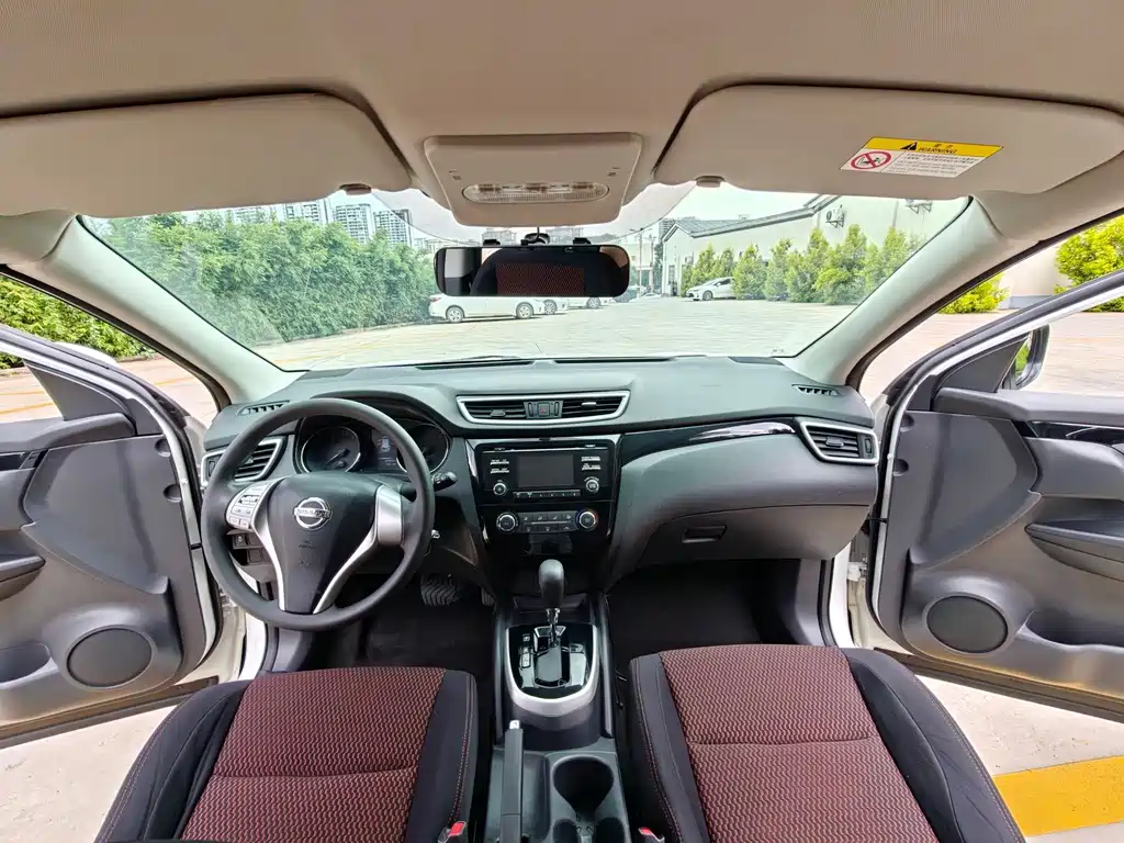Nissan Qashqai 2017 — фото 18