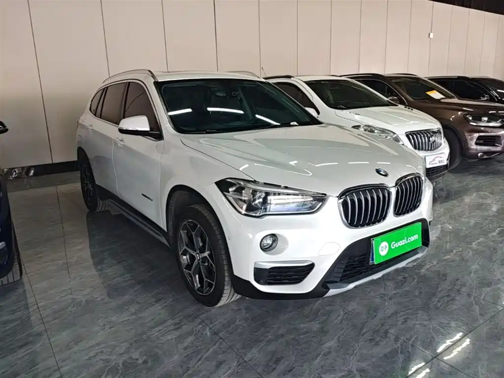 BMW X1 2017 — фото 4