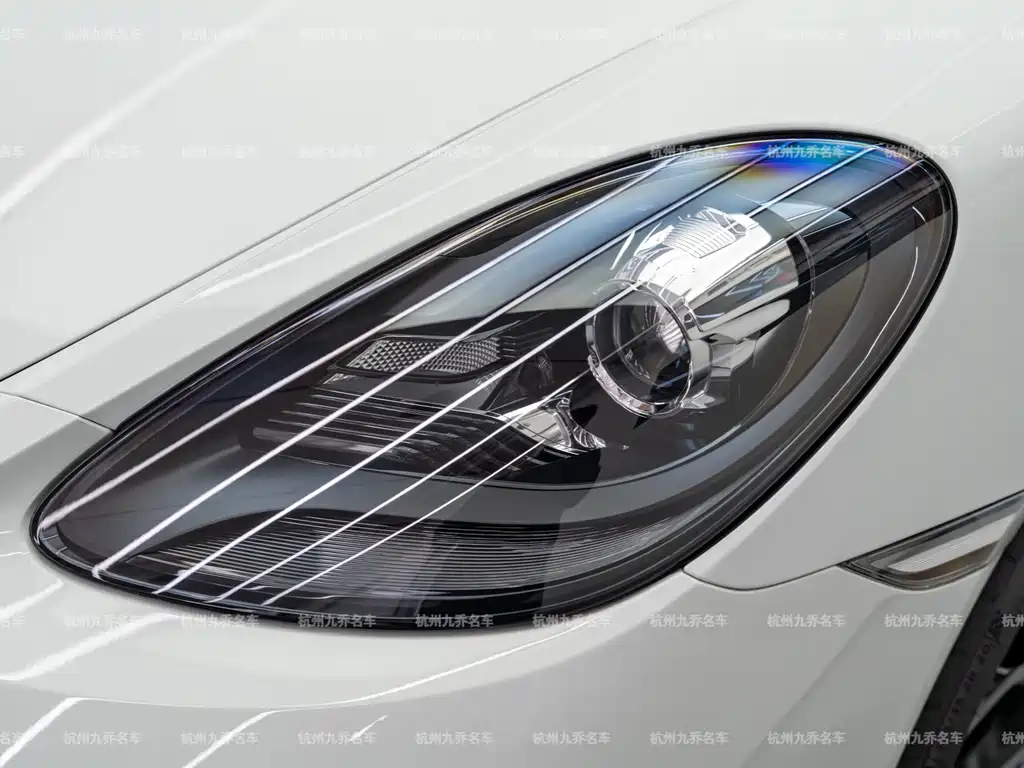Porsche 718 2025 — фото 11
